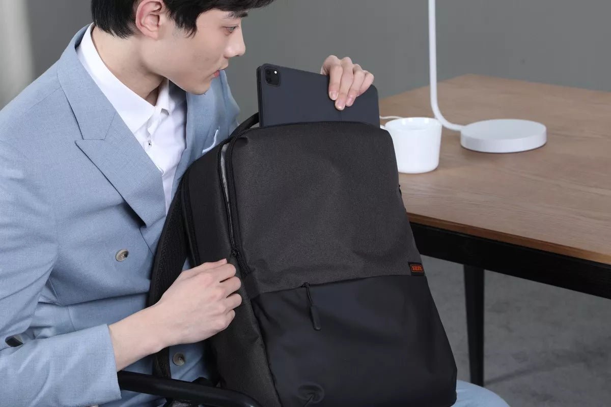Xiaomi Mochila Para Laptop Impermeable Para Hombres Y Mujere Color Gris - Orro Home Mexico